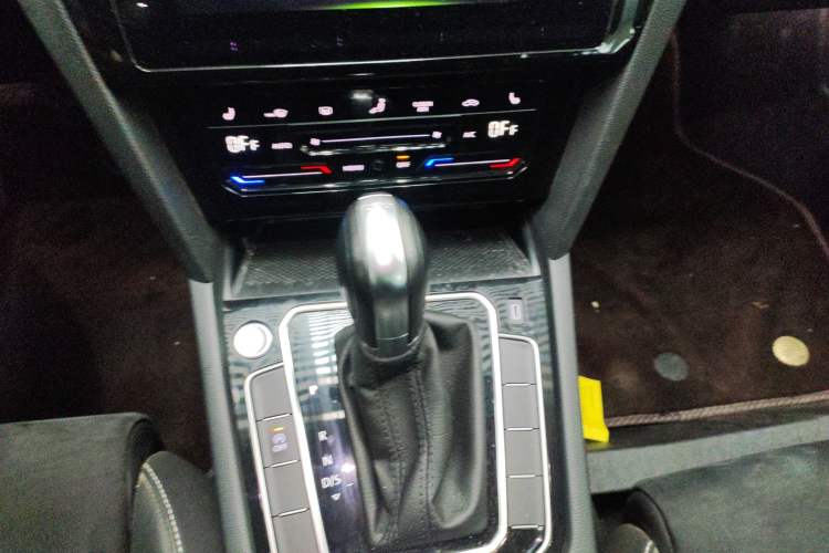 Used Volkswagen Magotan 2020 330TSI DSG Luxury Edition