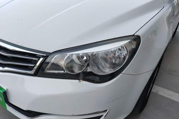 Used Roewe 350 2014 1.5L Manual Xunchi Edition