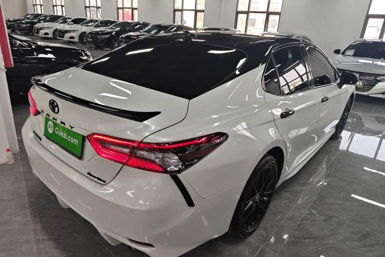 Used Toyota Camry 2023 2.0S Knight Edition