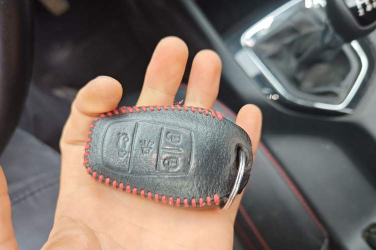 Used Soueast DX3 2018 1.5L Manual Luxury Model Vehicle Key