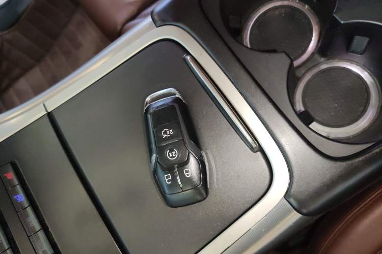 Used Lincoln MKX 2015 2.0T Four-Wheel Drive Luxury Edition