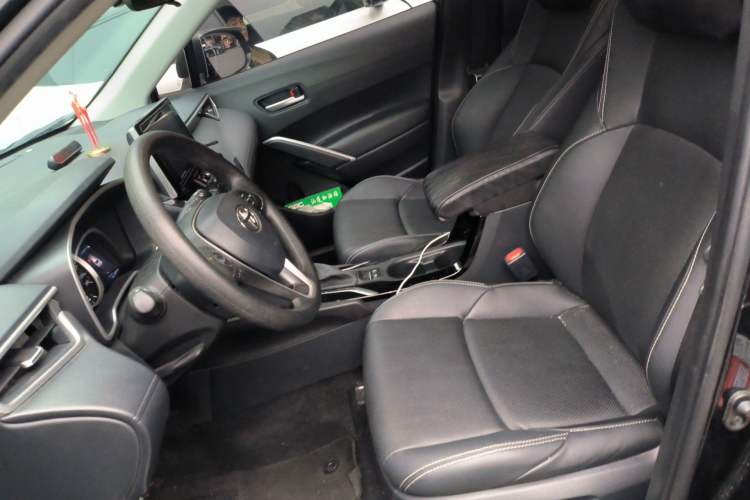 Used Toyota FRONTLANDER 2022 2.0L CVT Luxury Edition
