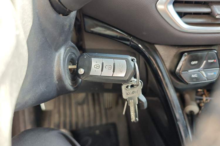 Used GAC Trumpchi GS4 2019 270T Manual Two-Wheel Drive Luxury Edition
