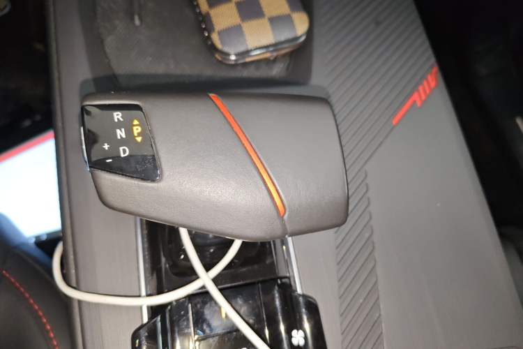 Used Oshan Z6 2022 Blue Whale 1.5T DCT Smart Edition