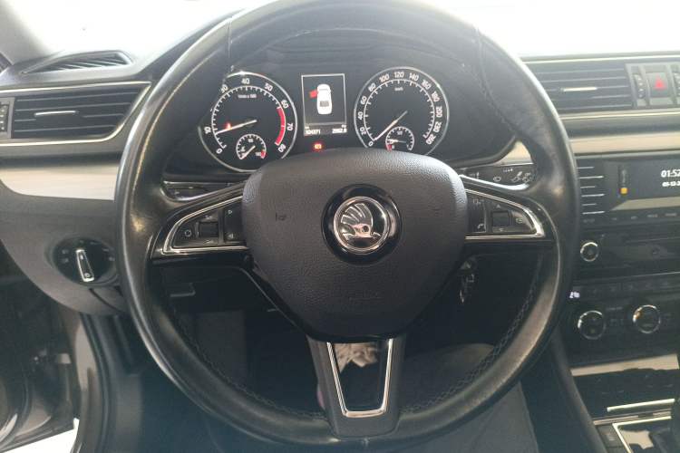 Used Skoda Superb 2016 TSI280 DSG Innovation Edition
