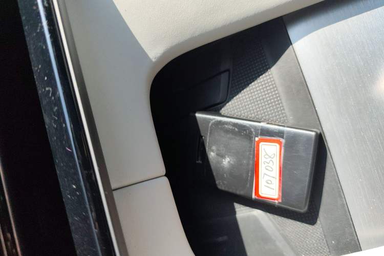 Used Polestar 4 2024 Dual-Motor Long-Range PLUS Dual-Star Connectivity Edition