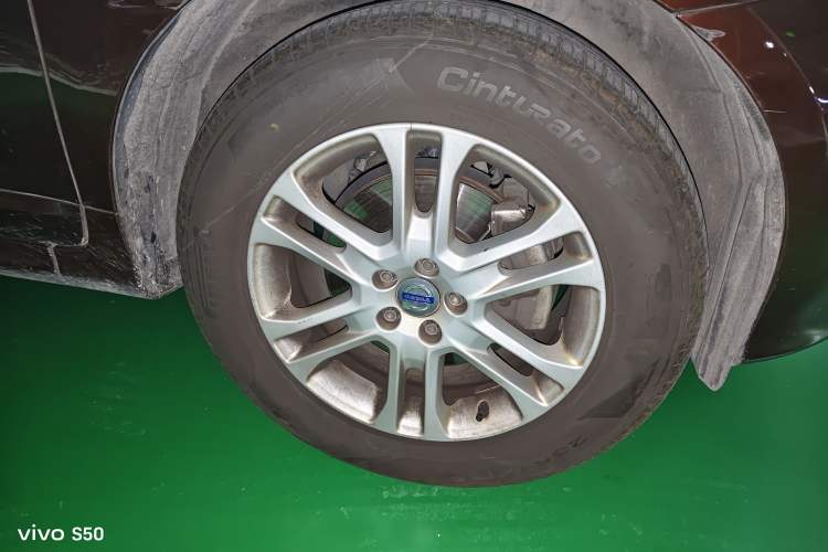 Used Volvo XC60 2015 T5 Smart Upgrade Model