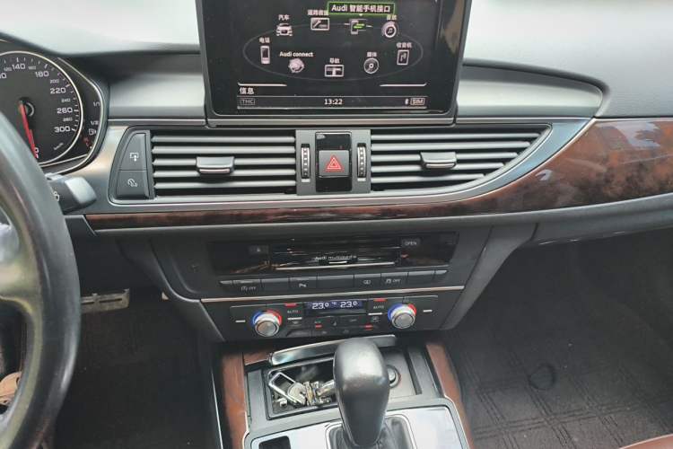Used Audi A6L 2017 TFSI Comfort Model

