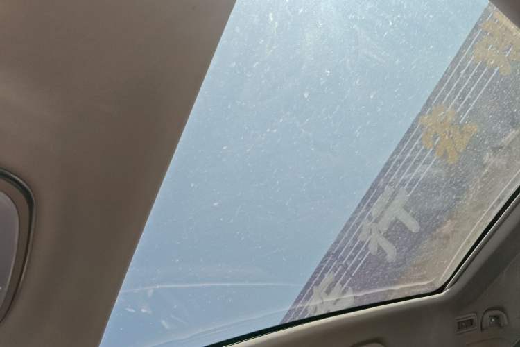 Used BYD Song MAX 2018 1.5T Automatic Smart Connect Elite Model with 6 Seats Headliner