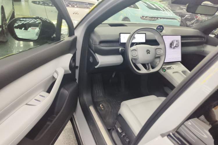 Used Nio ES6 2024 75 kWh