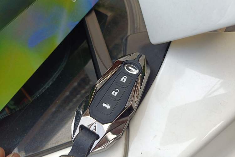 Used GAC Trumpchi GS4 2017 235T Automatic Two-Wheel Drive Luxury Smart Connectivity Version
