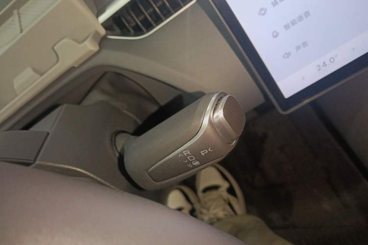 Used XPeng MONA M03 2024 515 Long-Range Gear Lever
