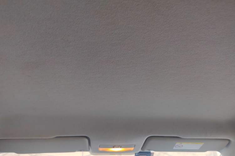 Used Volkswagen Santana 2016 1.6L Automatic Fashion Edition Headliner