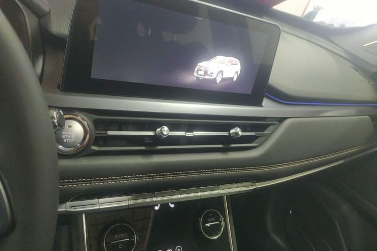 Used Chery Tiggo 8 2020 Facelifted Version 290TGDI Automatic Elite Edition Audio And AC Panel