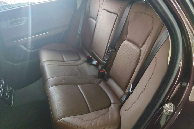 Used Jaguar XFL 2018 XFL 2.0T 250 PS Luxury Edition