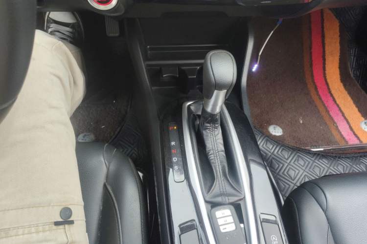 Used Honda Crider 2019 180 Turbo CVT Luxury Edition China VI Emission Standard Gear Lever