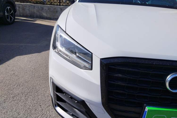 Used Audi Q2L 2021 35 TFSI Progressive Dynamic Edition Right Front Headlight