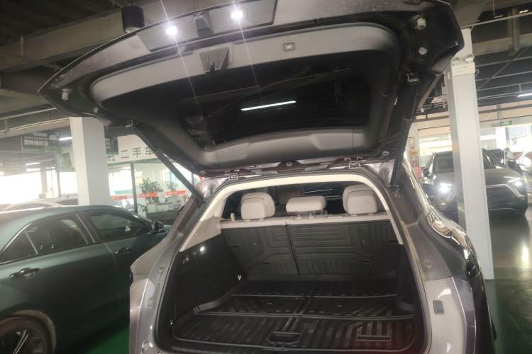 Used Zeekr 7X 2025 75 kWh Rear-Wheel Drive Intelligent Driving Version
