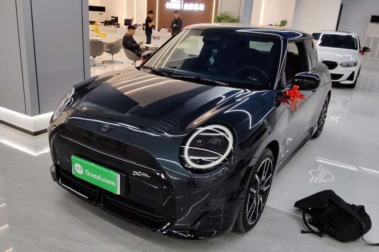 Used MINI Electric COOPER 2024 452km COOPER SE Racing Driver
