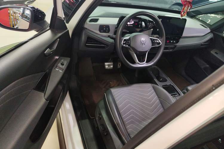 Used Volkswagen ID.3 2024 Outstanding Edition
