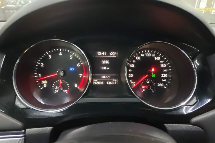 Used Volkswagen Sagitar 2018 180TSI DSG Prestige Edition Instrument Cluster