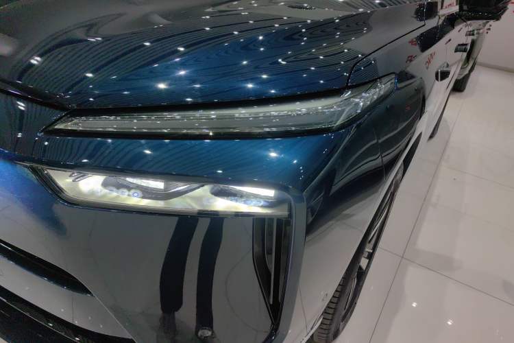 Used Wey Lanshan 2025 Four-Wheel Drive Max
