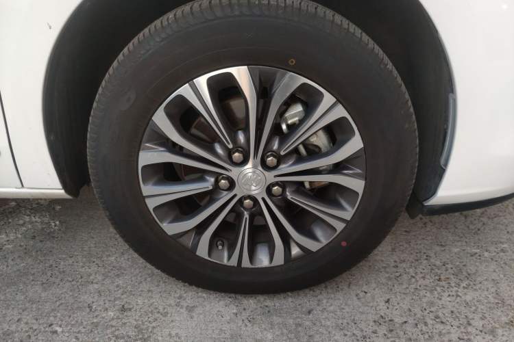 Used Buick GL8 2020 Land Business Class 652T Luxury Model
