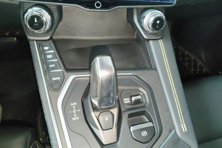 Used Lynk & Co 01 2023 2.0TD Two-Wheel Drive Asian Games Edition
