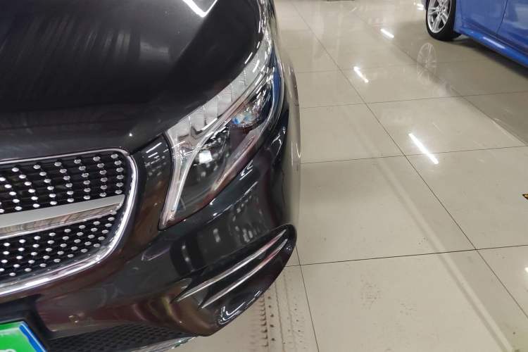 Used Mercedes-Benz V-Class 2020 V 260 L Long-wheelbase Luxury Edition