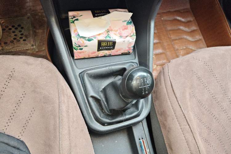 Used Volkswagen Santana 2016 1.6L Manual Fashion Edition