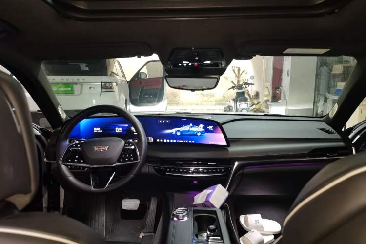 Used Cadillac CT6 2023 28T Prestige Model Headliner