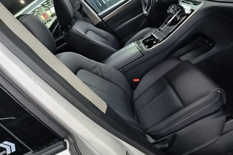 Used GAC Trumpchi M8 2023 Lingxiu Series 390T Prestige Edition