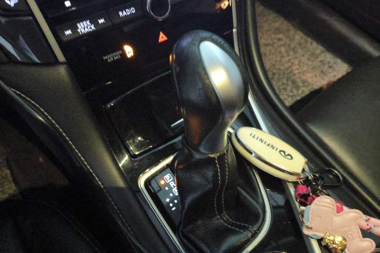 Used Infiniti Q50 2014 2.0T Comfort Edition