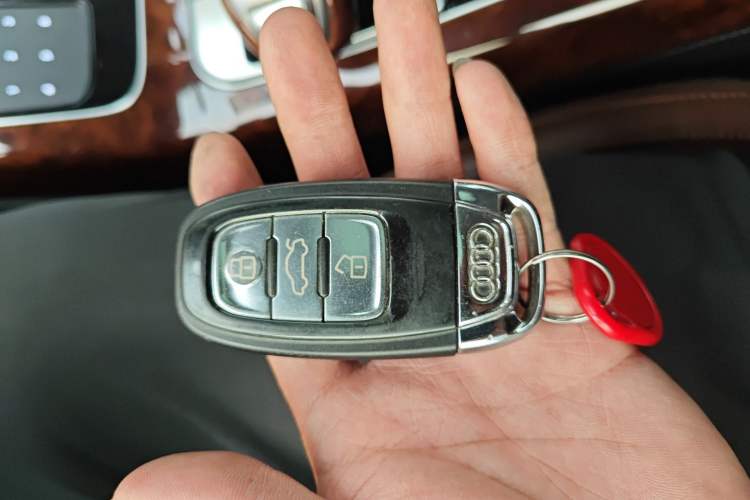 Used Audi A8 2011 A8L 3.0 TFSI quattro Prestige Edition (245kW) Vehicle Key