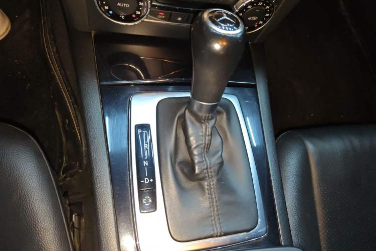 Used Mercedes-Benz C-Class 2013 C 180 Classic Grand Edition