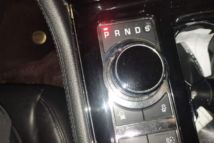 Used Jaguar XJ 2016 XJL 2.0T Two-Wheel-Drive Elegant Business Edition
