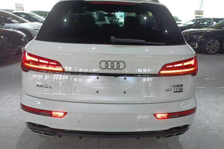 Used Audi Q5L 2023 40T Luxury Dynamic Model