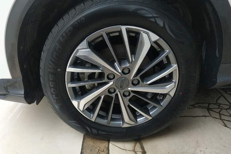 Used Geely Auto Coolray 2021 1.4T DCT Platinum Edition Left Front Wheel Hub