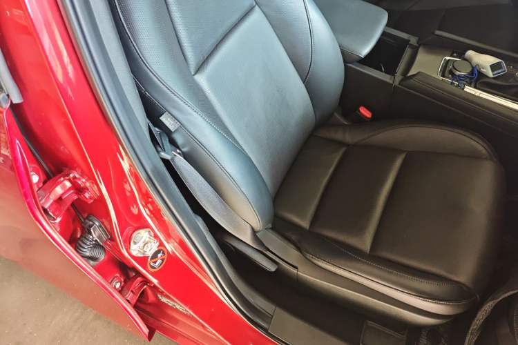 Used Mazda 3 Axela 2021 2.0L Automatic Zhiyao Edition
