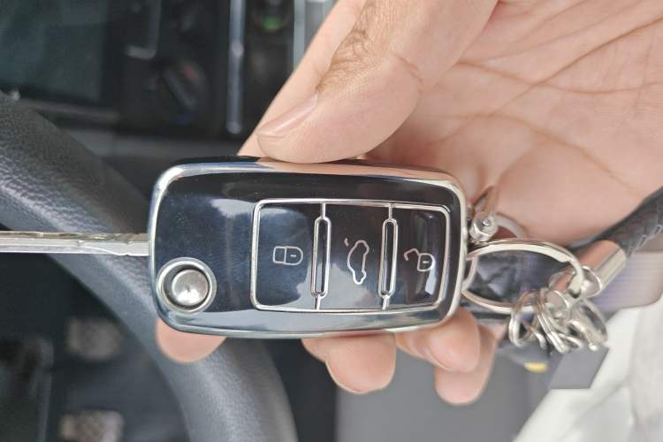 Used Volkswagen C-TREK 2018 1.5L Manual Fashion Model