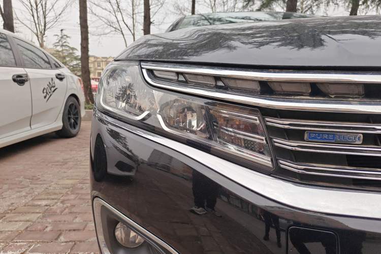 Used Citroen C6 2021 400THP Comfort Edition
