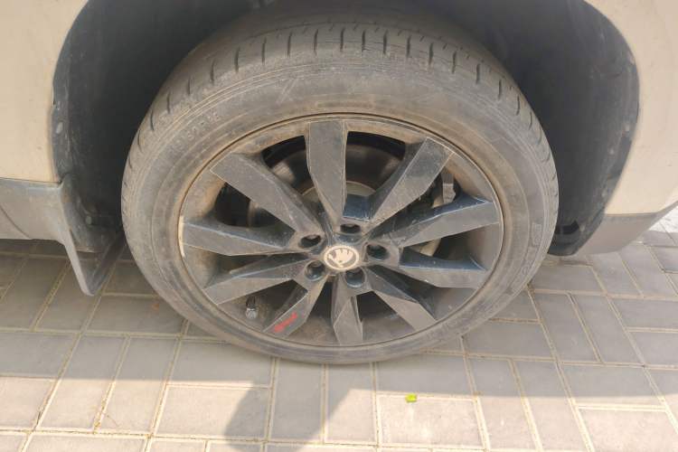 Used Skoda Karoq 2018 TSI280 Luxury Edition China V Standard Right Front Wheel Hub