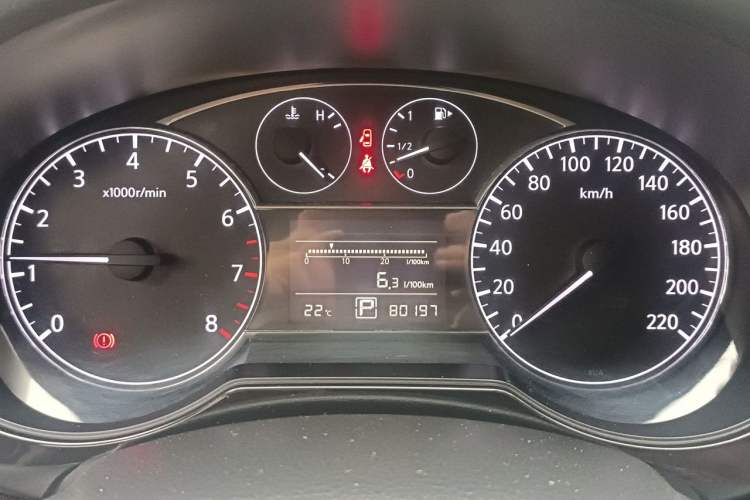 Used Nissan Tiida 2011 1.6L CVT Smart Version
