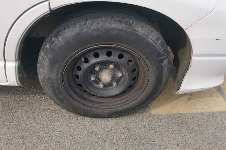 Used Jinbei Express 2020 2.0L China VI Standard Practical 6-Seater G6P-5 1TZS