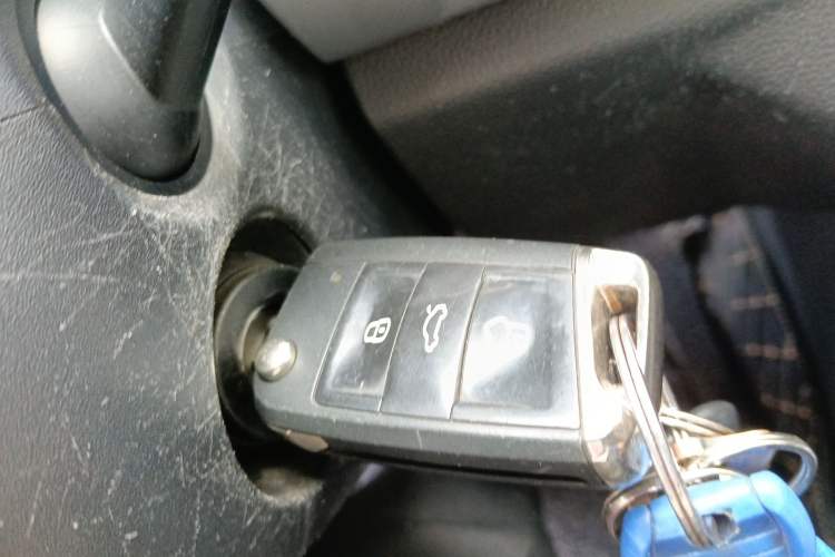 Used Volkswagen Bora 2019 1.5L Manual Fashion Edition
