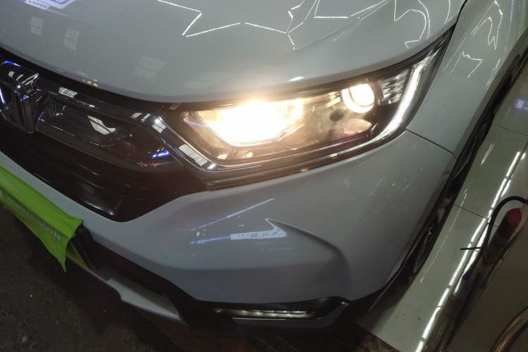 Used Honda CR-V 2017 240TURBO CVT Front-Wheel Drive Fashion Edition