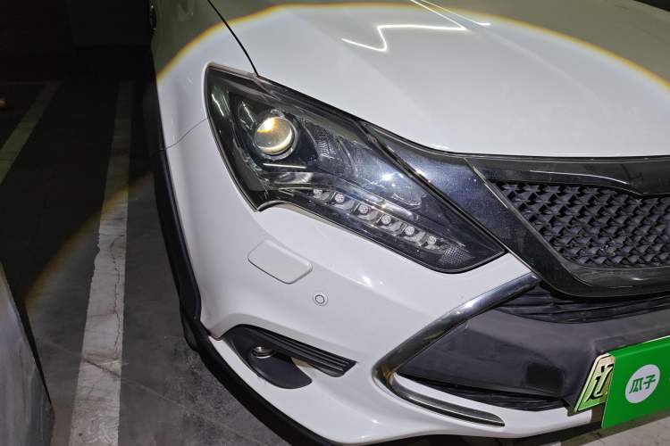 Used BYD Tang New Energy 2015 2.0T Four-Wheel-Drive Flagship Model
