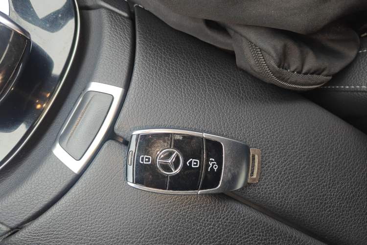 Used Mercedes-Benz E-Class 2017 E 300 L Luxury Model