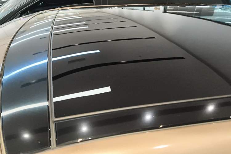 Used Land Rover Range Evoque 2023 Aurora L 249 PS Collins Antique Bronze Special Edition Roof