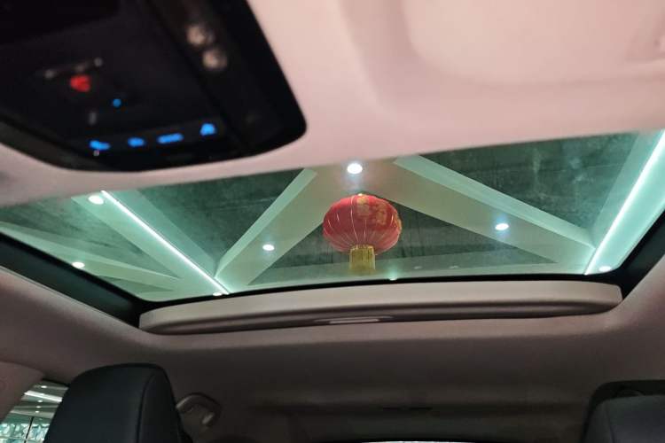 Used Toyota Venza 2022 2.0L CVT Two-Wheel Drive Luxury Edition